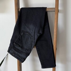 7 For All Mankind Dark Wash Cropped Jeans